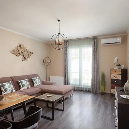 Impulse Apartman Apartment